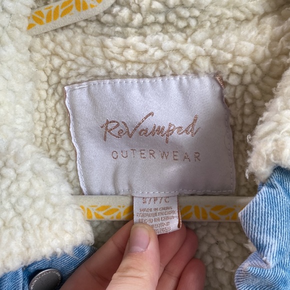 Sherpa Lined Denim Jacket - Picture 2 of 3